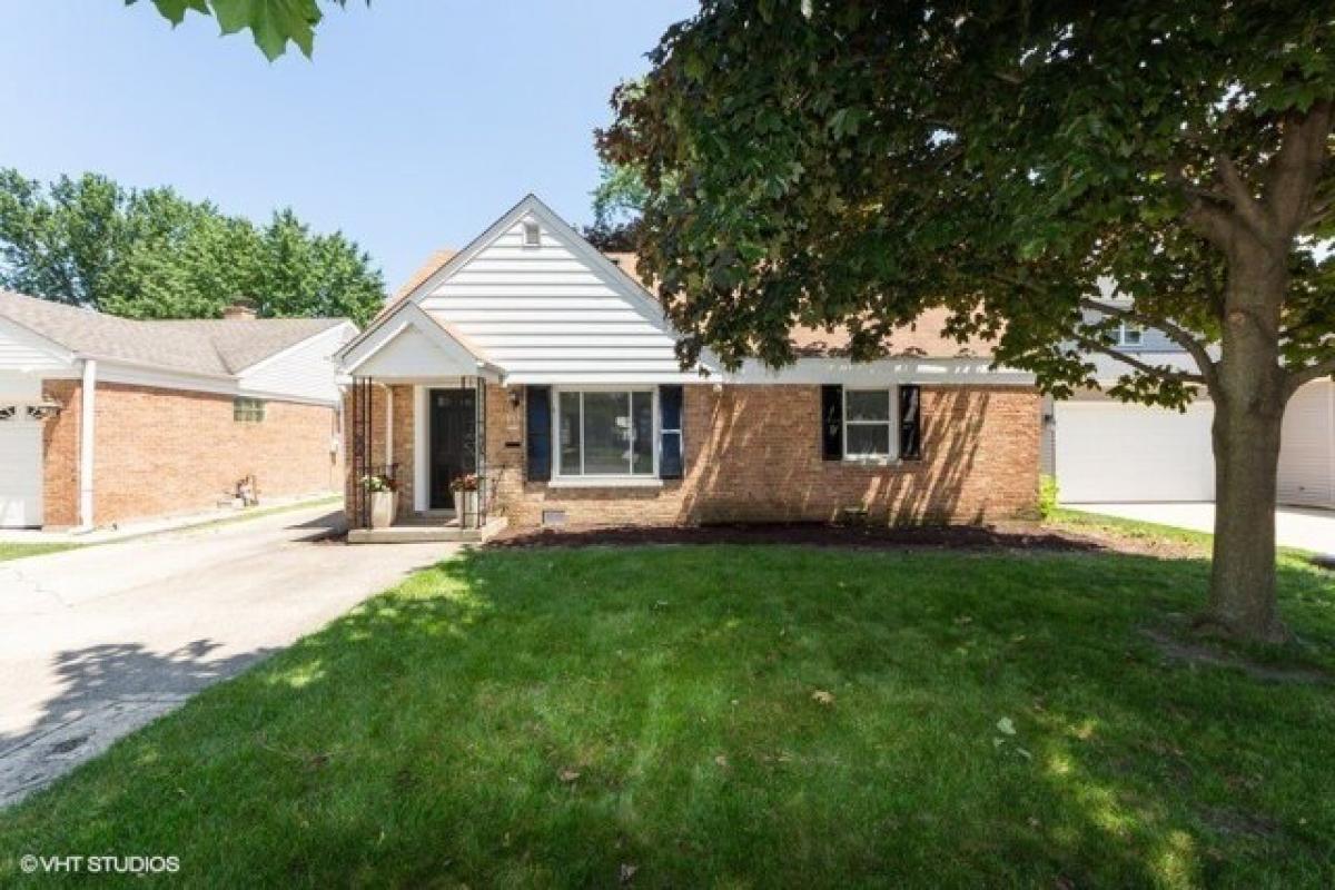 Picture of Home For Rent in Arlington Heights, Illinois, United States