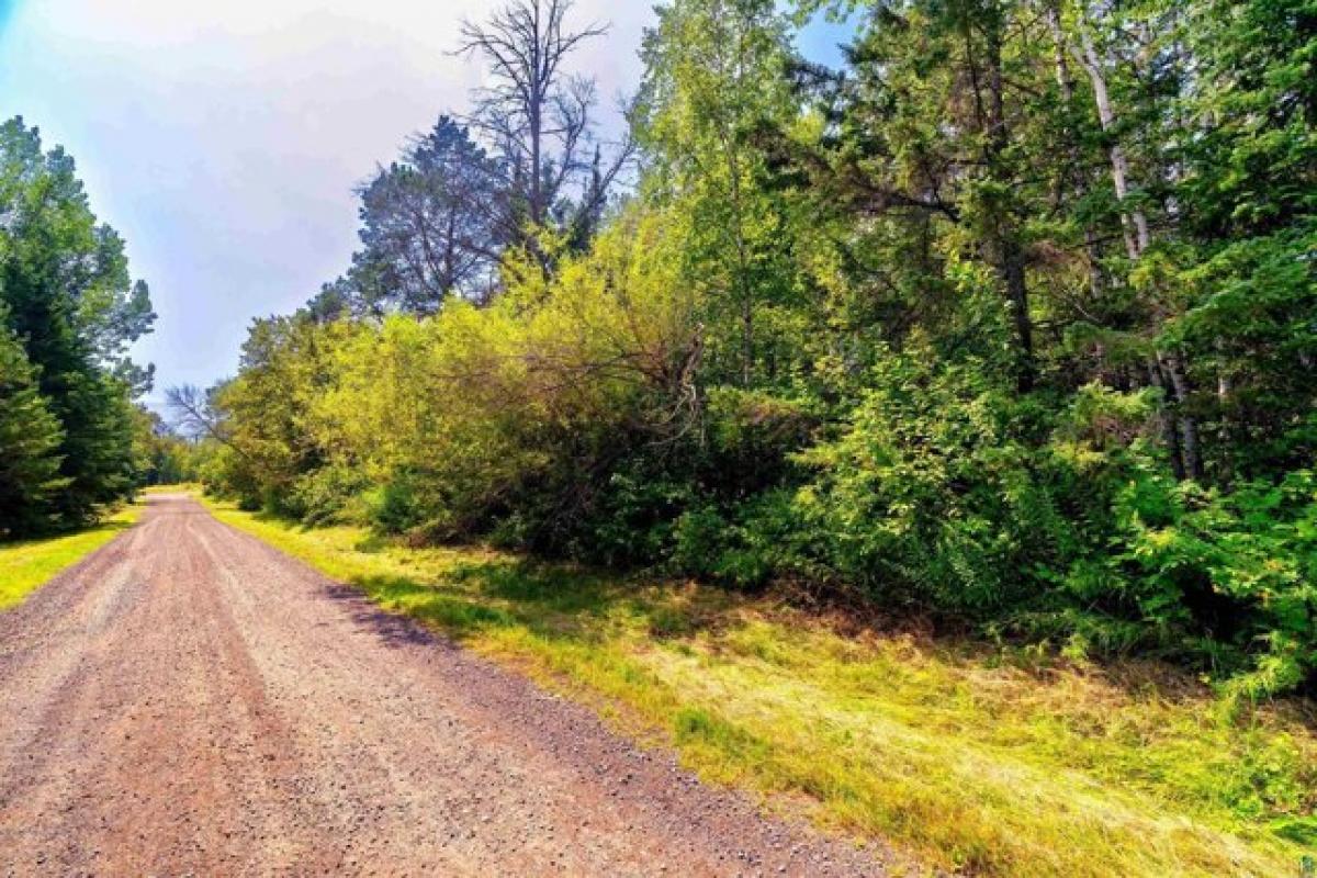 Picture of Residential Land For Sale in Duluth, Minnesota, United States