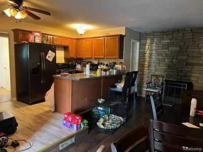 Home For Sale in Romulus, Michigan