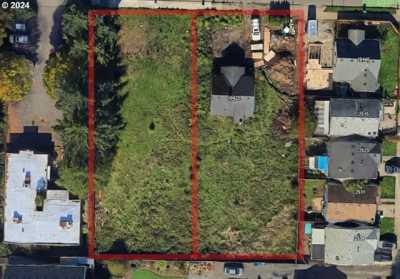 Residential Land For Sale in Portland, Oregon