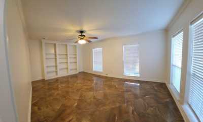 Home For Rent in Carrollton, Texas