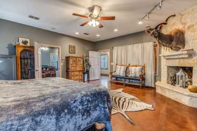 Home For Sale in Hondo, Texas