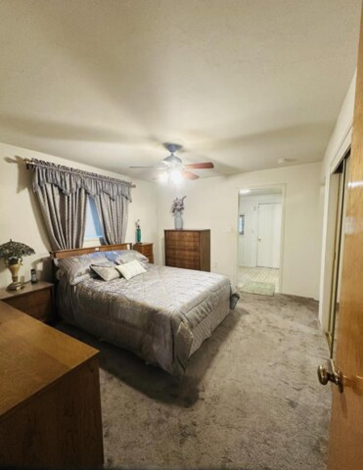 Picture of Home For Sale in Porterville, California, United States