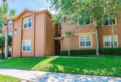 Home For Sale in Longwood, Florida