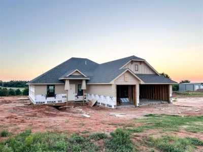 Home For Sale in Tuttle, Oklahoma