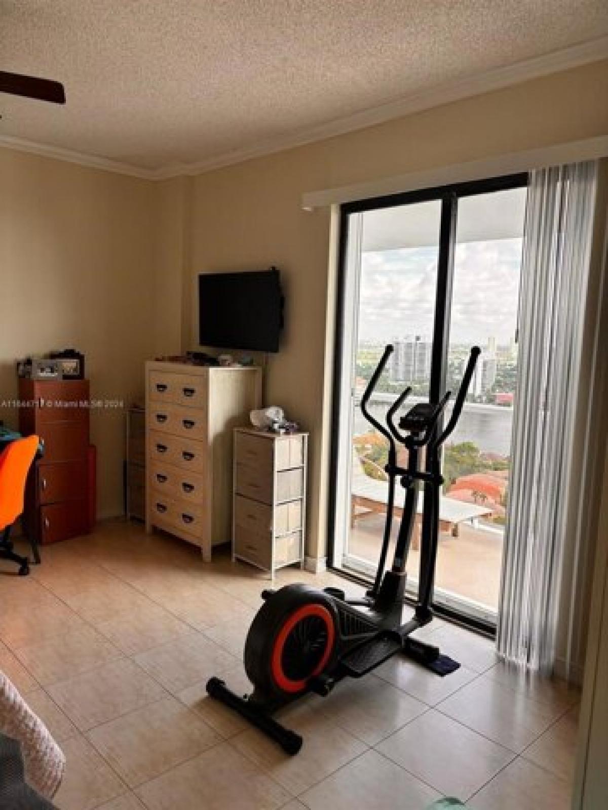 Picture of Apartment For Rent in Aventura, Florida, United States