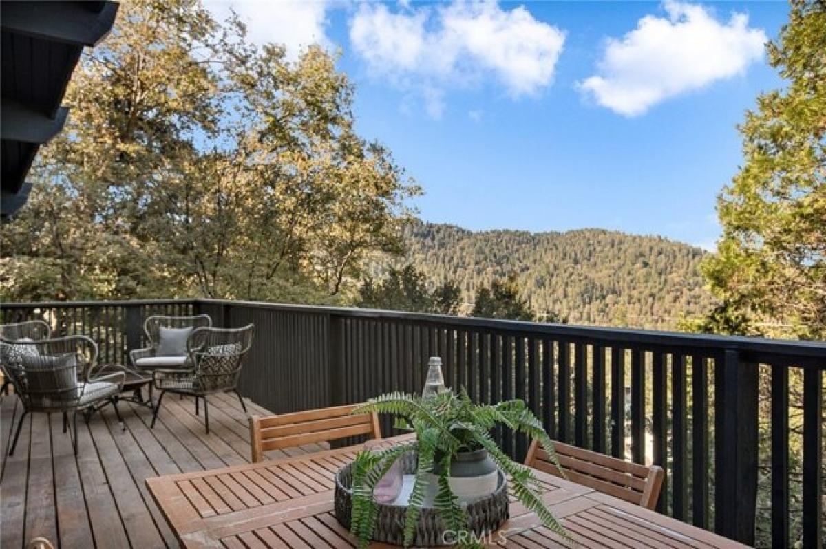 Picture of Home For Sale in Crestline, California, United States