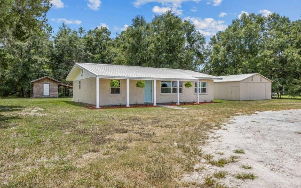 Picture of Home For Sale in Lake City, Florida, United States