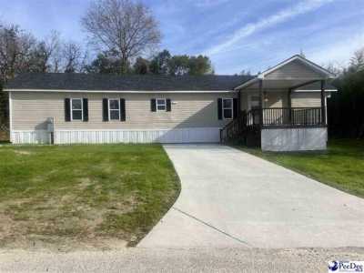 Home For Sale in Hartsville, South Carolina