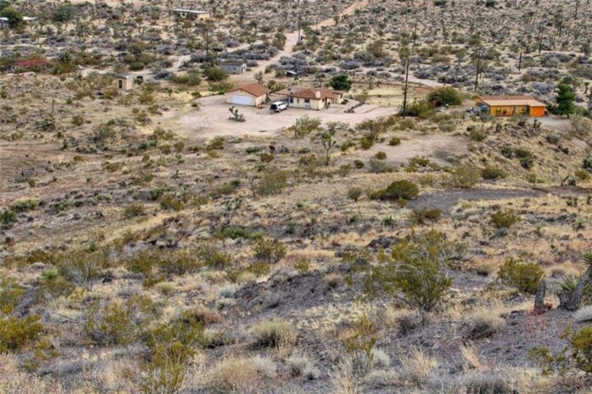 Picture of Residential Land For Sale in Yucca Valley, California, United States