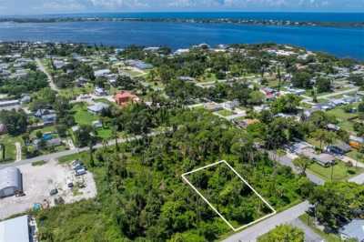 Residential Land For Sale in Englewood, Florida