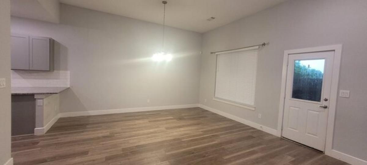 Picture of Home For Rent in Willis, Texas, United States