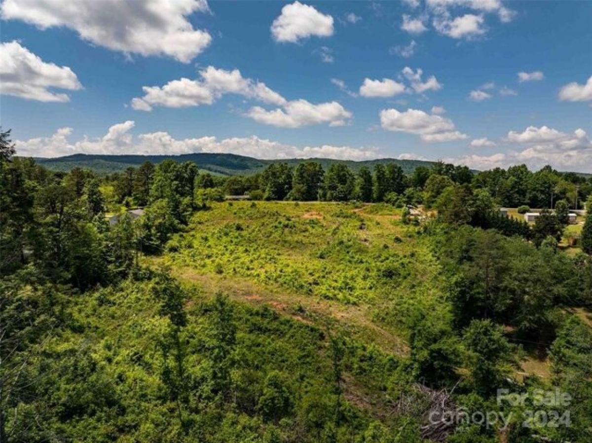 Picture of Residential Land For Sale in Nebo, North Carolina, United States