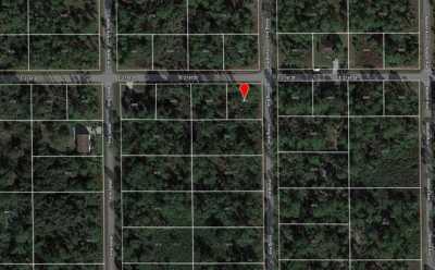 Residential Land For Sale in Alva, Florida