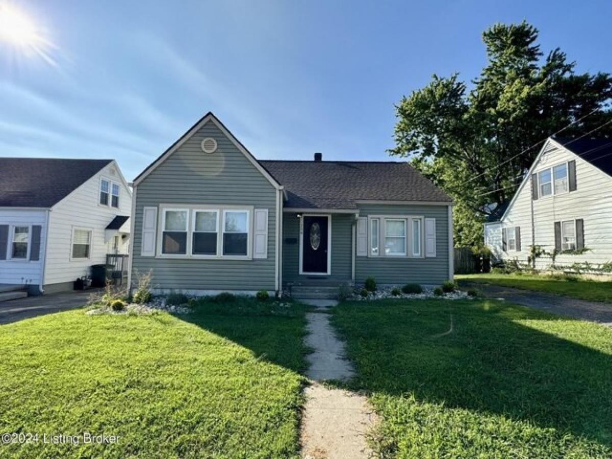 Picture of Home For Sale in Elizabethtown, Kentucky, United States