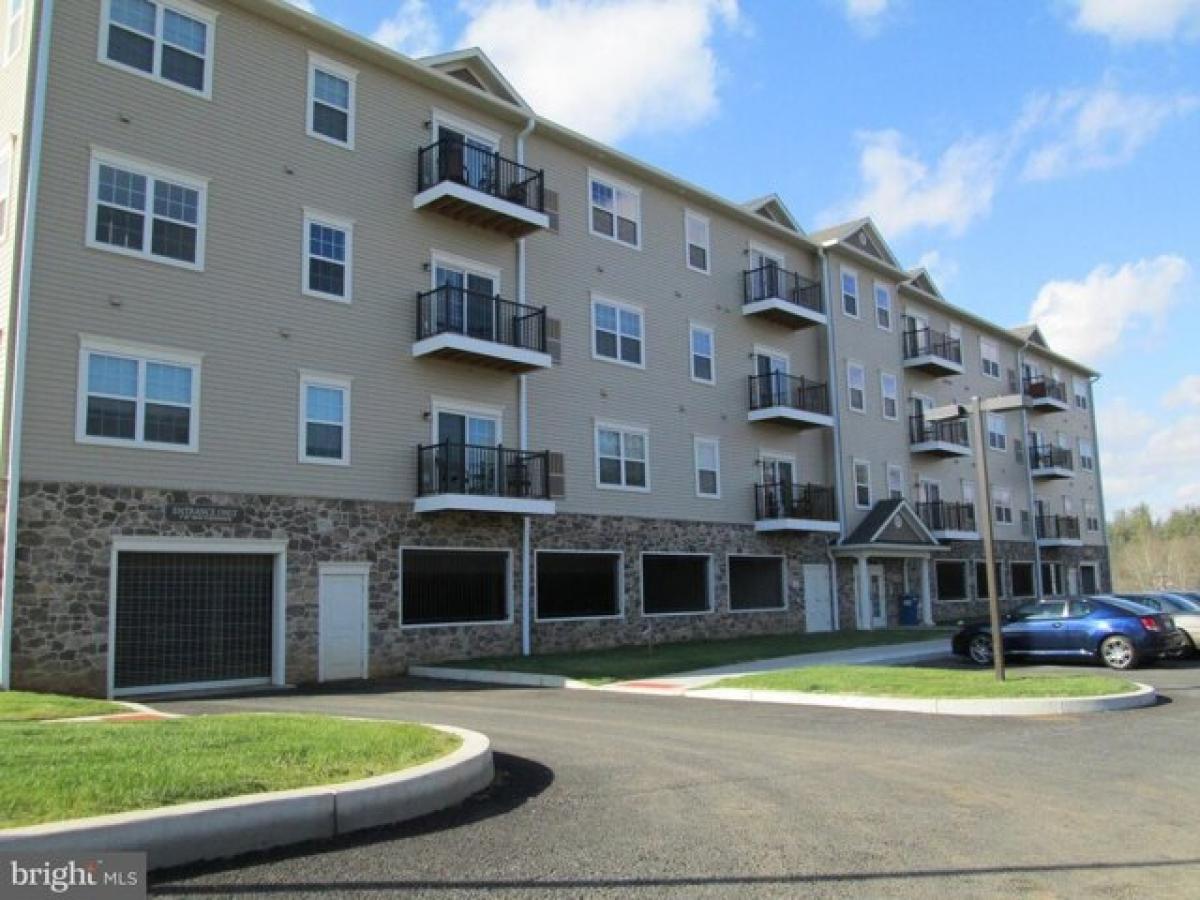 Picture of Apartment For Rent in Sinking Spring, Pennsylvania, United States