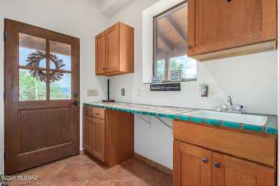 Home For Sale in Amado, Arizona