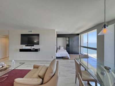 Home For Sale in Coronado, California