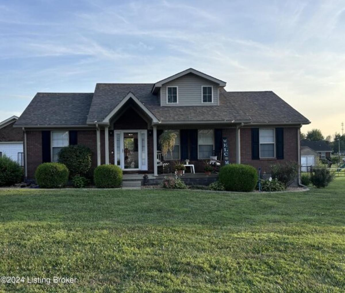 Picture of Home For Sale in Bardstown, Kentucky, United States