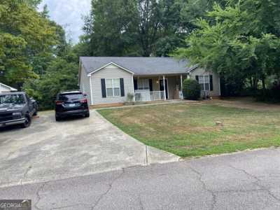 Home For Sale in Winder, Georgia