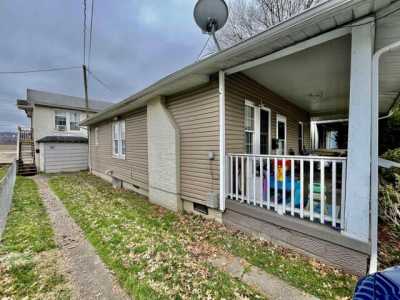 Home For Sale in Charleston, West Virginia