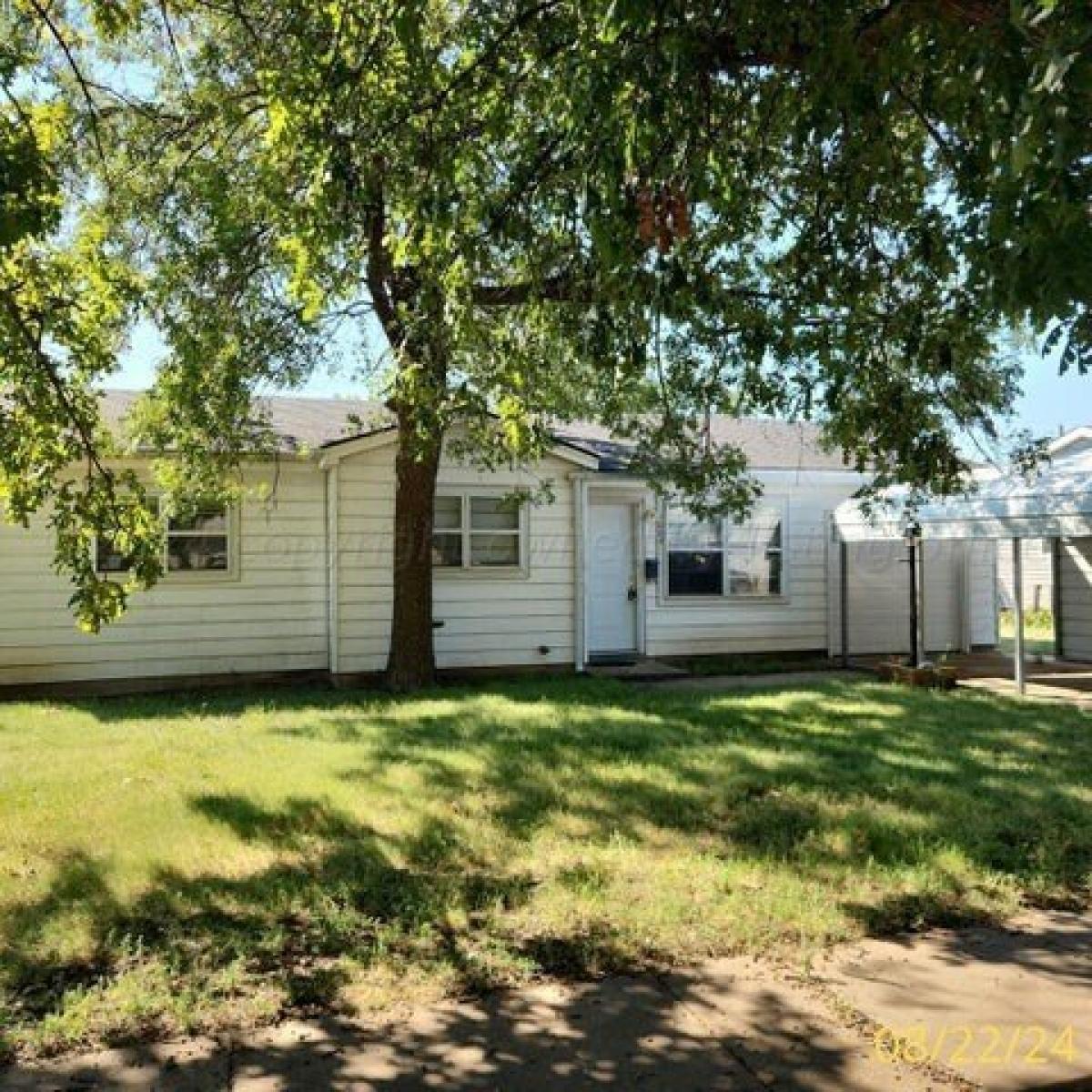 Picture of Home For Sale in Pampa, Texas, United States