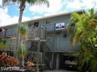 Home For Sale in Everglades City, Florida