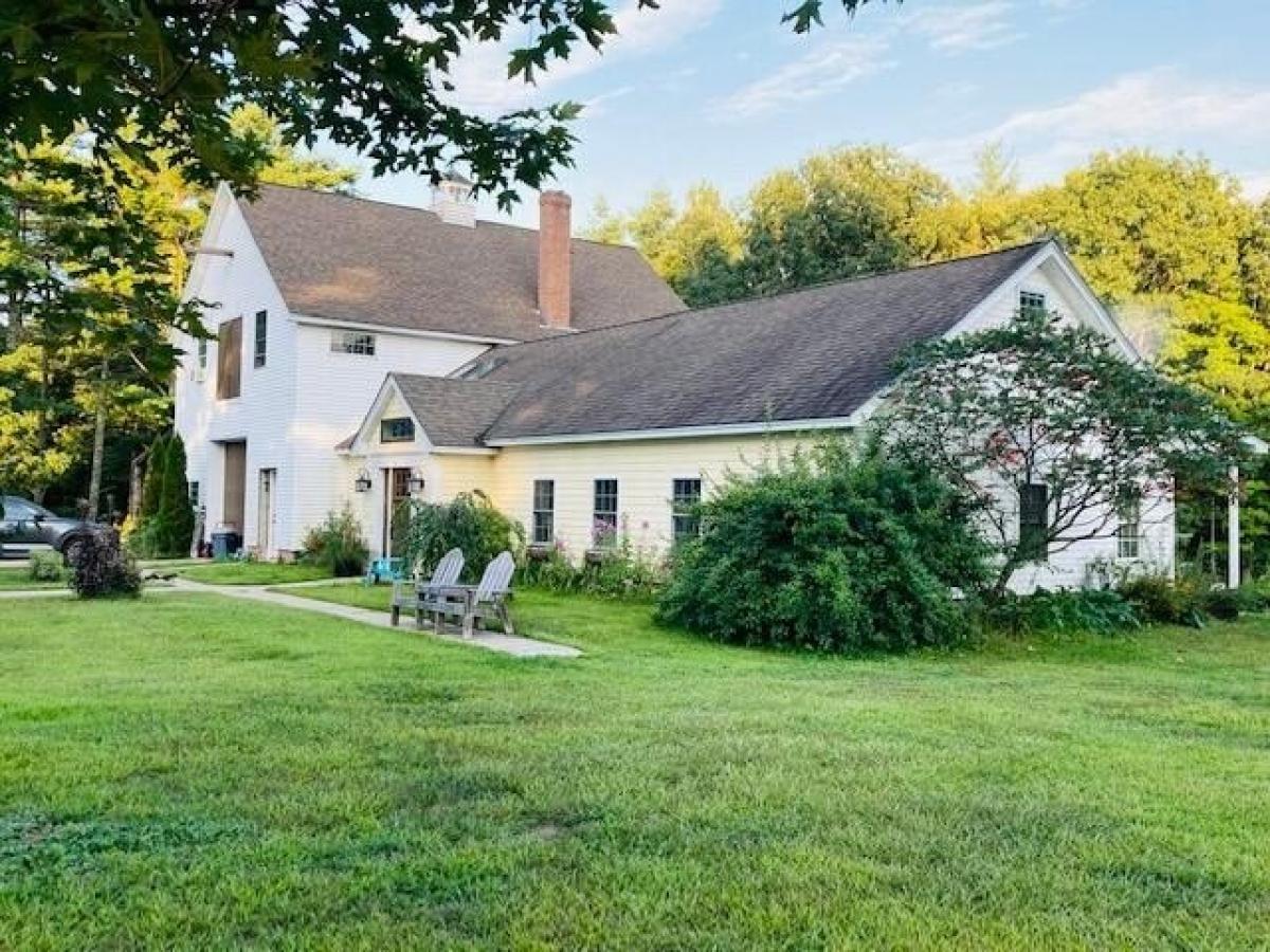 Picture of Home For Sale in Alfred, Maine, United States