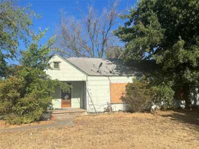 Home For Sale in Decatur, Texas