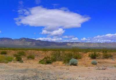 Residential Land For Sale in Mojave, California