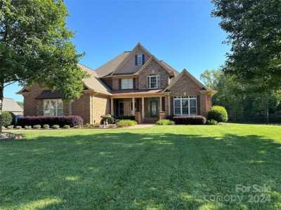 Home For Sale in Kings Mountain, North Carolina