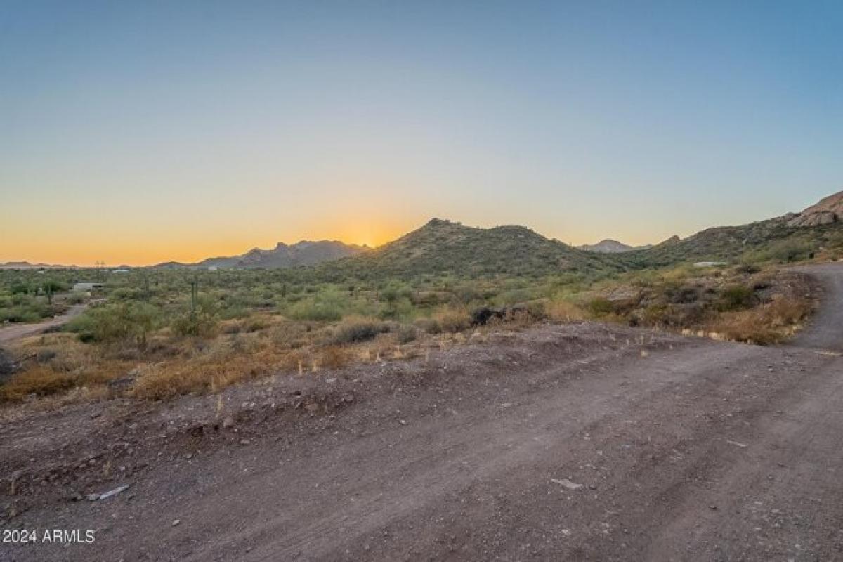 Picture of Residential Land For Sale in Apache Junction, Arizona, United States