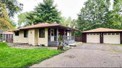 Home For Sale in Little Canada, Minnesota