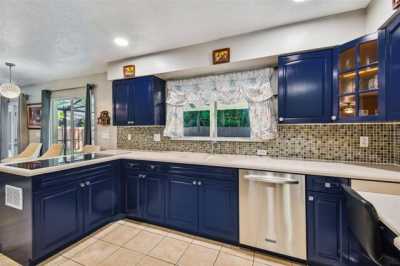 Home For Sale in Oviedo, Florida