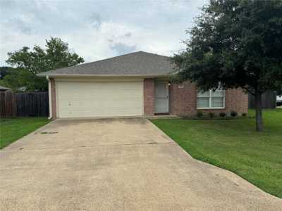 Home For Sale in Mabank, Texas