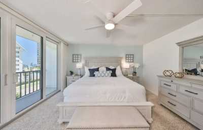 Home For Sale in Clearwater Beach, Florida