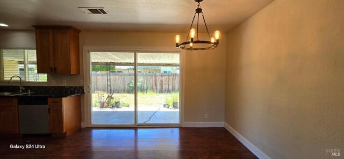 Picture of Home For Rent in Suisun City, California, United States