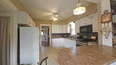 Home For Sale in Elgin, Iowa