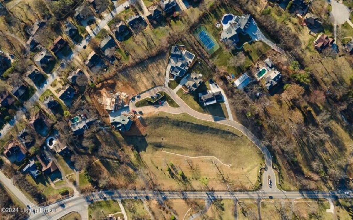 Picture of Residential Land For Sale in Louisville, Kentucky, United States