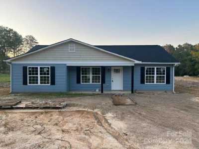 Home For Sale in Lancaster, South Carolina