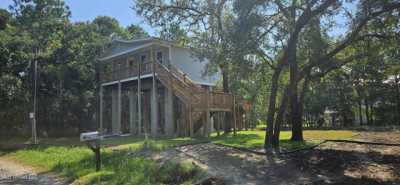 Home For Sale in Bay Saint Louis, Mississippi