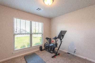 Home For Rent in Mustang, Oklahoma