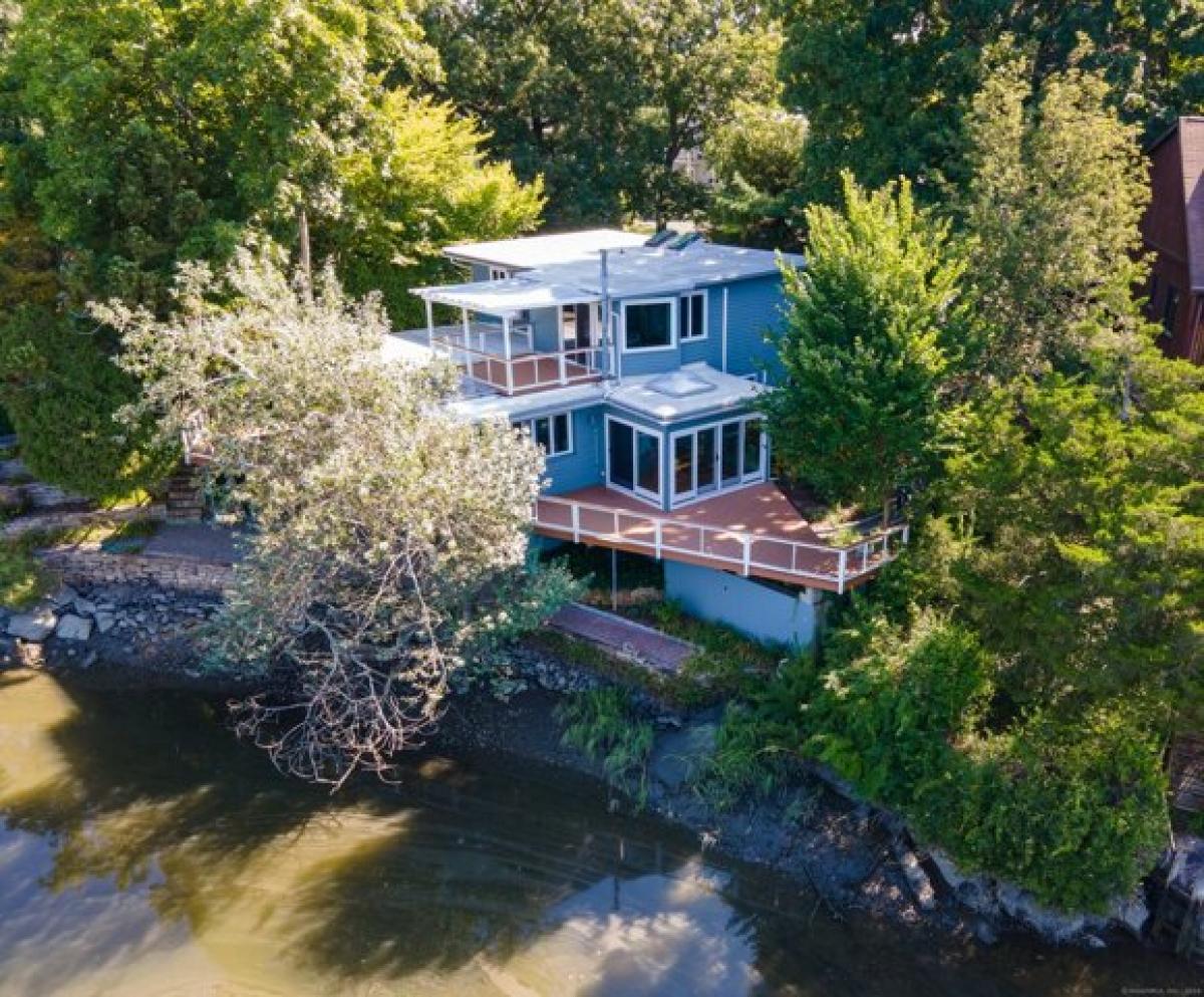 Picture of Home For Rent in Branford, Connecticut, United States