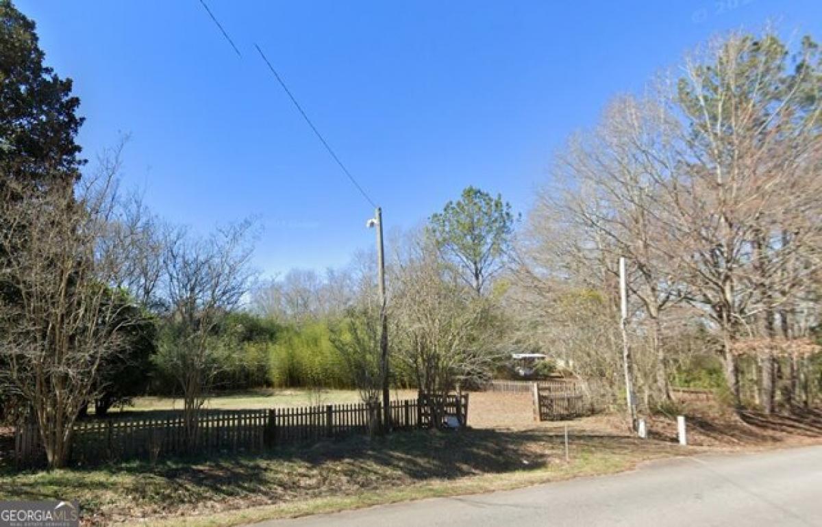 Picture of Residential Land For Sale in Griffin, Georgia, United States