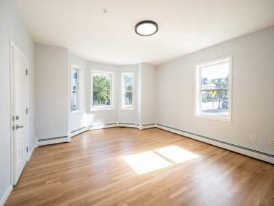 Apartment For Rent in Somerville, Massachusetts