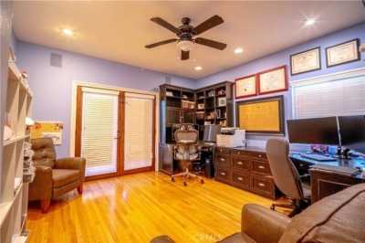 Home For Sale in Tarzana, California