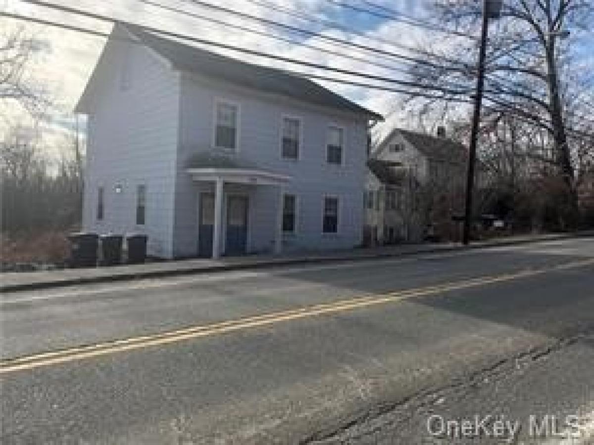 Picture of Home For Sale in Bloomingburg, New York, United States