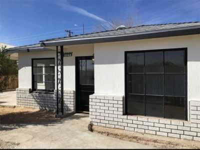 Home For Sale in Twentynine Palms, California