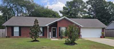 Home For Sale in Tuscumbia, Alabama