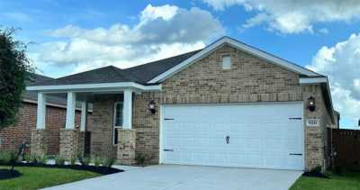 Home For Sale in Beasley, Texas